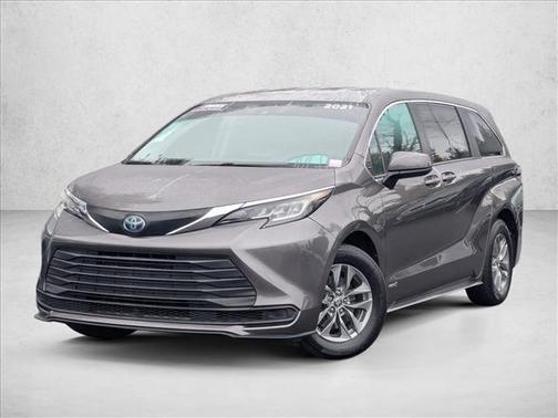 2021 Toyota Sienna LE