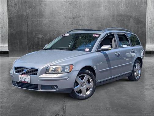2005 Volvo V50