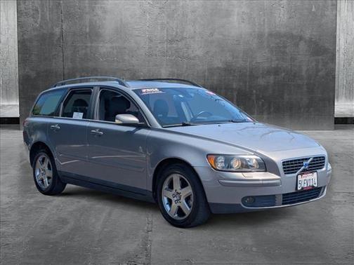 2005 Volvo V50