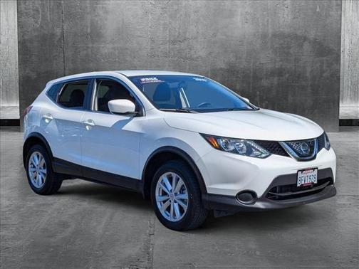 2018 Nissan Rogue Sport S
