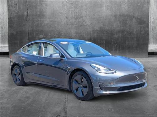 2020 Tesla Model 3 Long Range