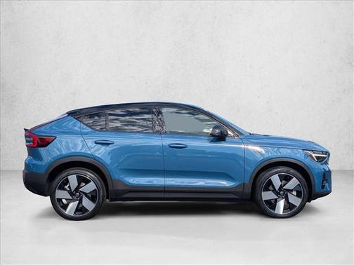 2022 Volvo C40 Recharge Pure Electric P8 Ultimate