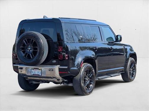 2023 Land Rover Defender 110 Standard