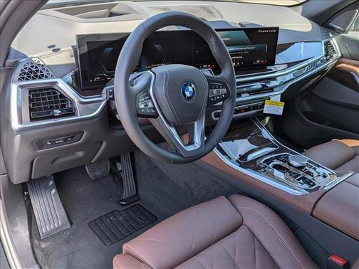 Black Sapphire Metallic 2026 BMW X5 PHEV xDrive50e