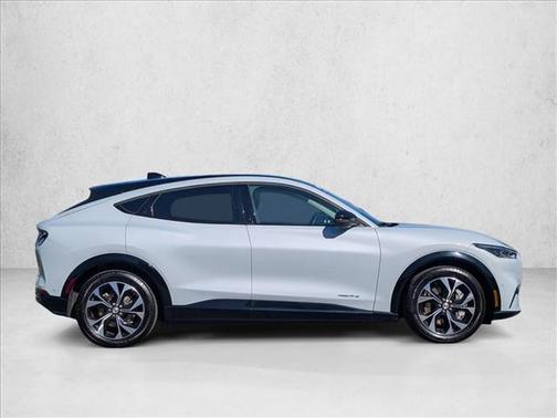 2022 Ford Mustang Mach-E Premium