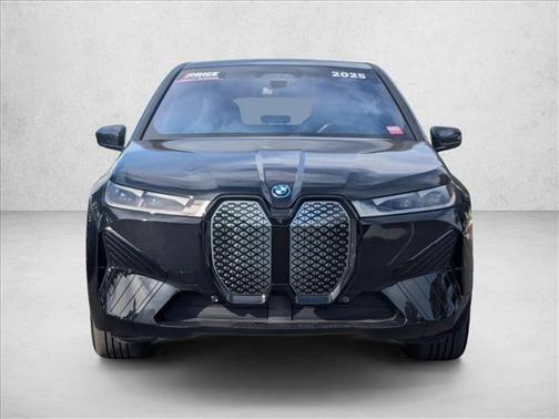 2025 BMW iX xDrive50