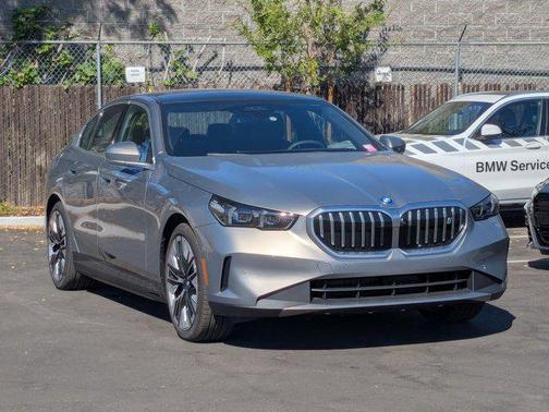 2026 BMW i5 eDrive40