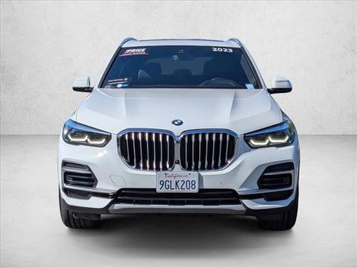 Alpine White 2023 BMW X5 xDrive40i