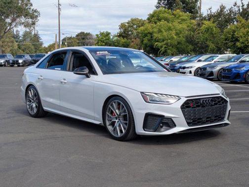 2021 Audi S4 Premium Plus TFSI quattro Tiptronic