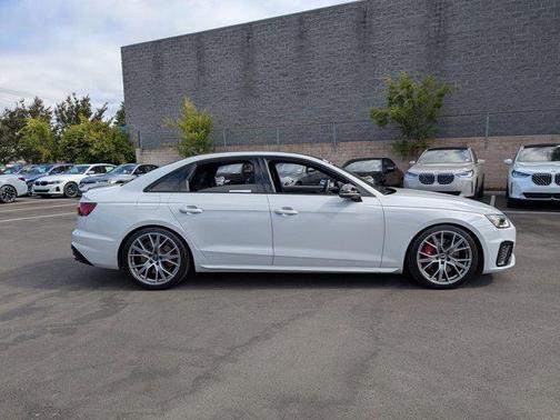 2021 Audi S4 Premium Plus TFSI quattro Tiptronic