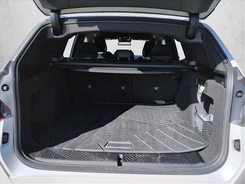 Mineral White Metallic 2025 BMW X3 30 xDrive