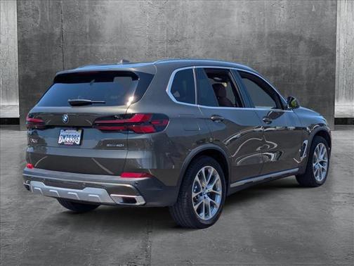 2025 BMW X5 xDrive40i