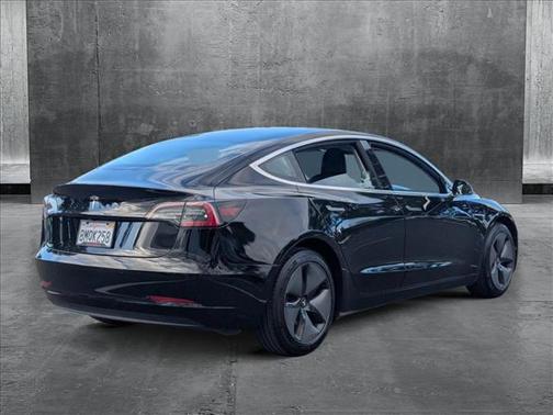 2019 Tesla Model 3 Standard Range Plus