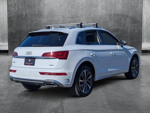 2023 Audi Q5 45 S line Premium Plus