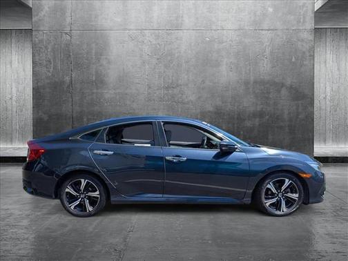 2016 Honda Civic Touring