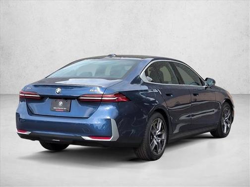 2026 BMW 530 i xDrive