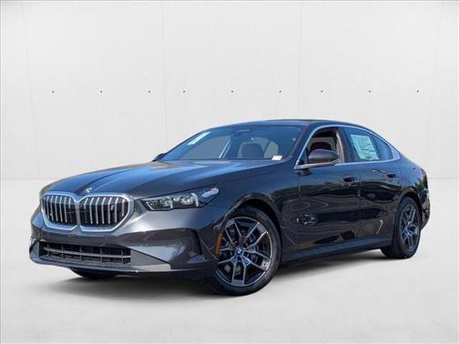 2025 BMW i5 eDrive40
