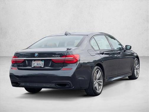 2017 BMW 740e xDrive iPerformance