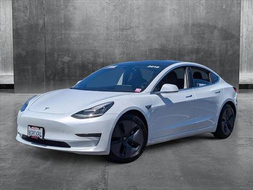 2018 Tesla Model 3 Long Range