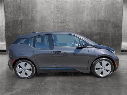 Photo 4 of 23 of 2015 BMW i3 Base w/Range Extender