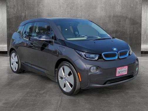 Photo 3 of 23 of 2015 BMW i3 Base w/Range Extender
