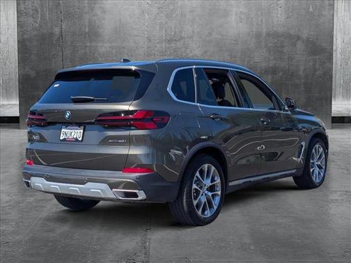 2025 BMW X5 xDrive40i
