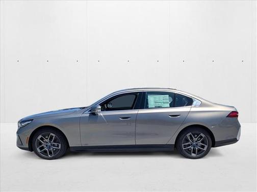 2025 BMW i5 xDrive40