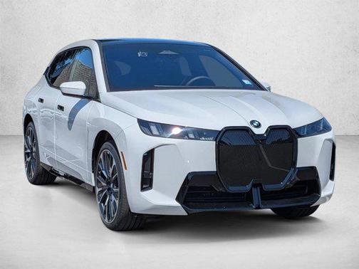 Alpine White 2026 BMW iX xDrive60