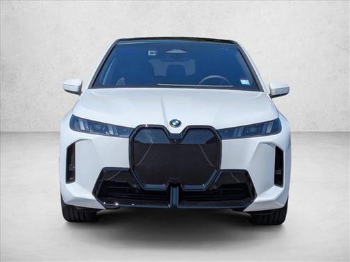 Alpine White 2026 BMW iX xDrive60