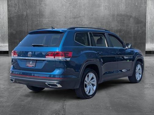 2022 Volkswagen Atlas 2.0T SE w/Technology