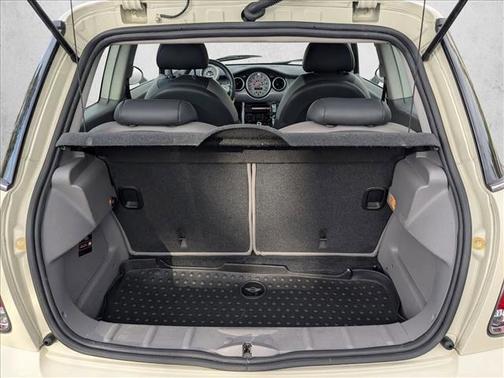 2005 MINI Cooper Base