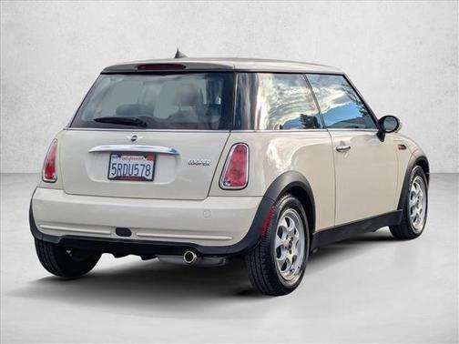 2005 MINI Cooper Base