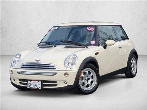 2005 MINI Cooper Base