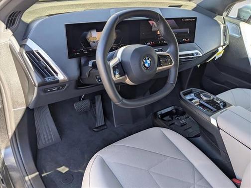 2026 BMW iX xDrive60