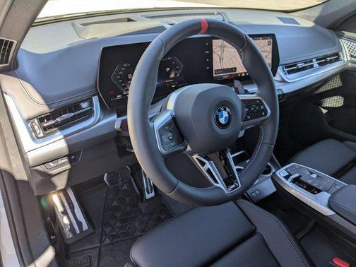 2025 BMW X1 M35i