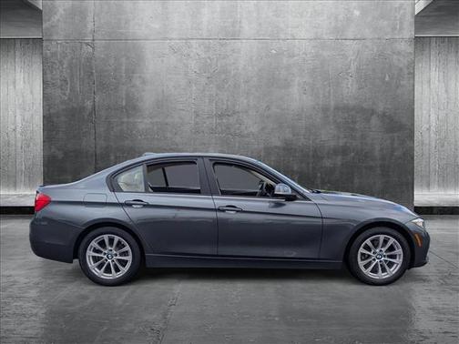 2017 BMW 320 i