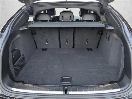 2025 BMW X4 xDrive30i