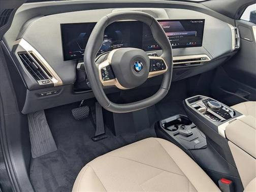 2026 BMW iX xDrive60