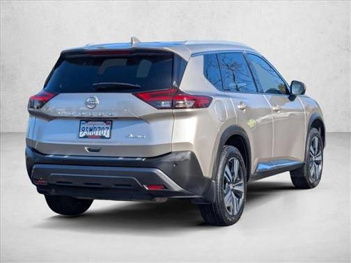 2022 Nissan Rogue SL