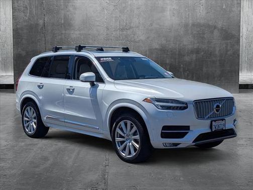 2017 Volvo XC90 T6 Inscription
