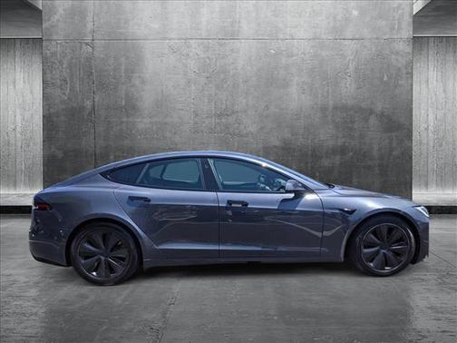 2022 Tesla Model S Dual Motor All-Wheel Drive
