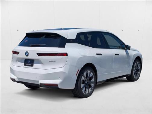 2026 BMW iX xDrive45