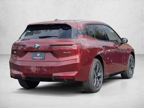 2026 BMW iX xDrive45