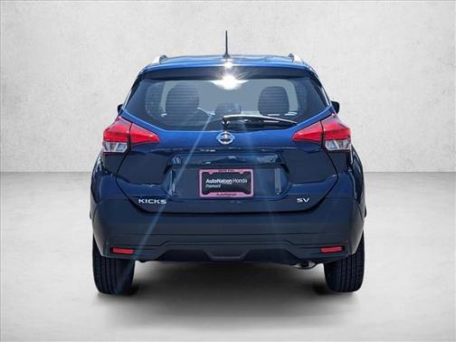 2019 Nissan Kicks SV
