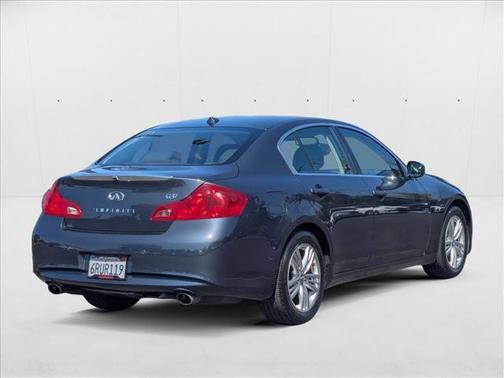 2011 INFINITI G37 Journey