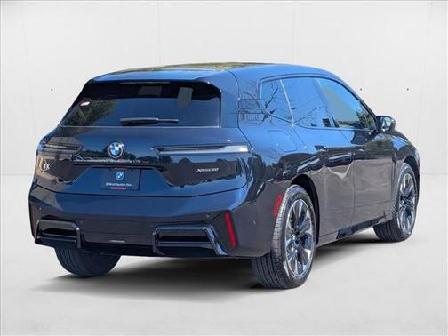 2026 BMW iX xDrive60