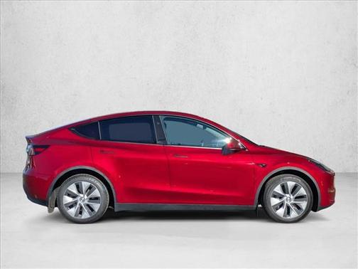 2024 Tesla Model Y Long Range Dual Motor All-Wheel Drive
