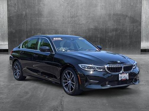 2022 BMW 330 330i