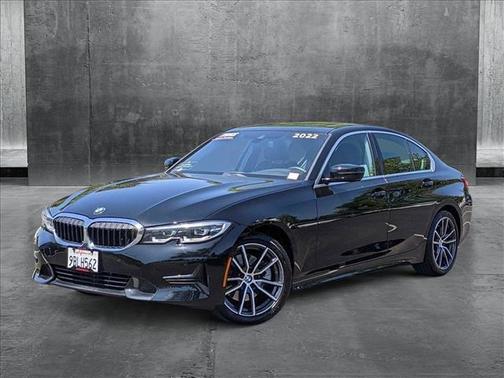 2022 BMW 330 330i