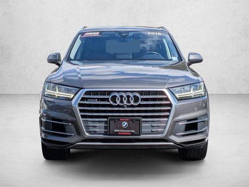 Samurai Gray Metallic 2019 Audi Q7 55 Premium Plus